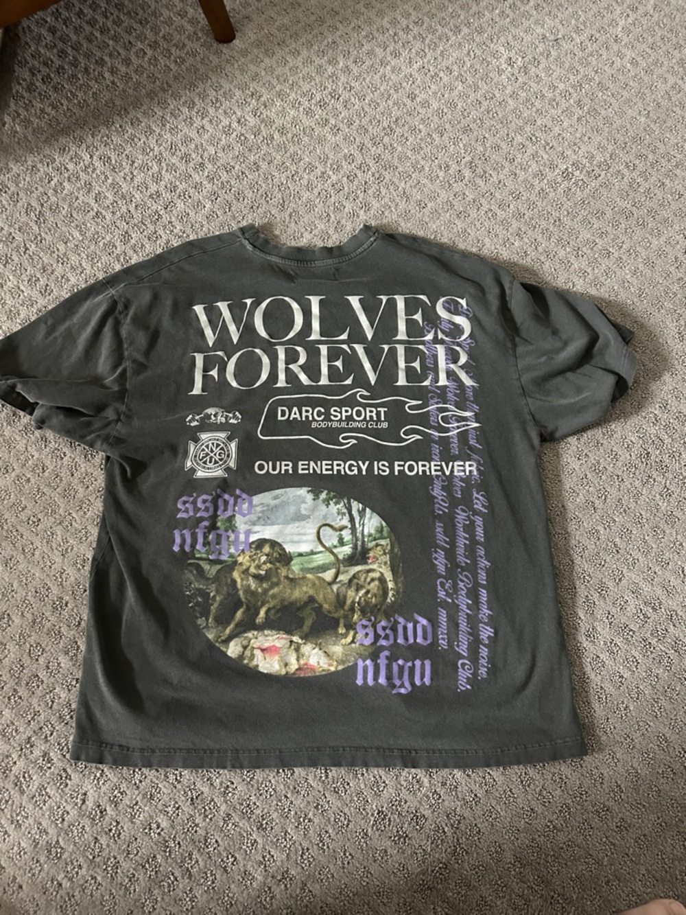 Darc Sport Wolves Forever Graphic Tee - Darc grey & Purple